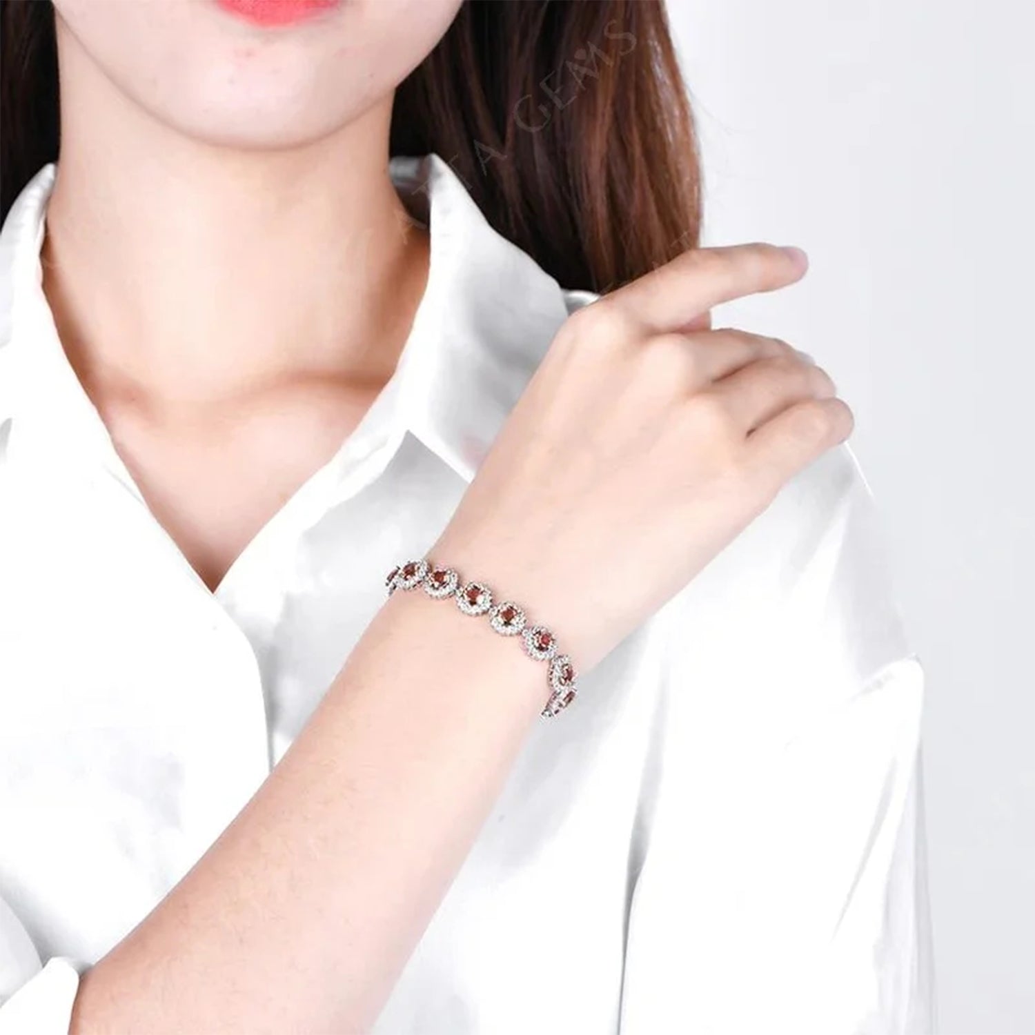 Memovra Color-Changing Zultanite Bracelet